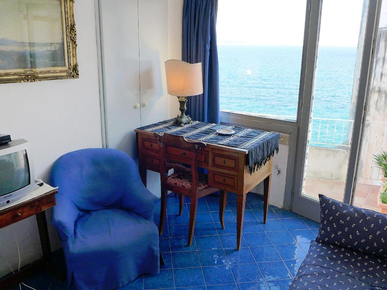 Apartment Lo Scuopolo-2 By Interhome イスキア島 エクステリア 写真